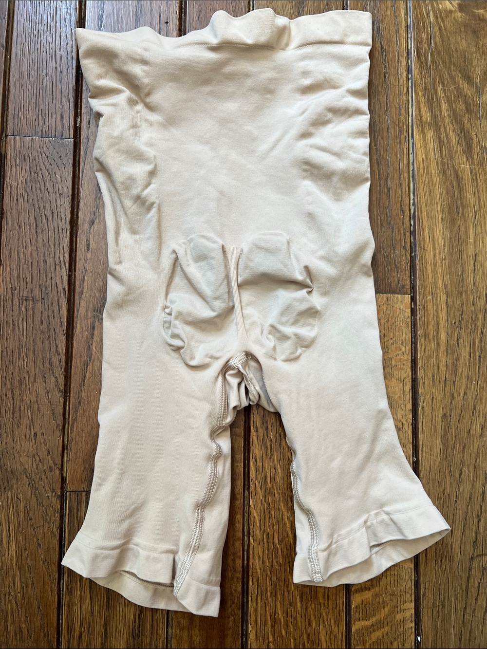 SKIMS Nude Seamless Sculpt Butt Lifting Shorts Size Large NEW